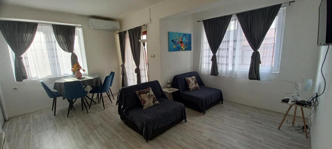Happiness Apartment Center Bitola Esterno foto